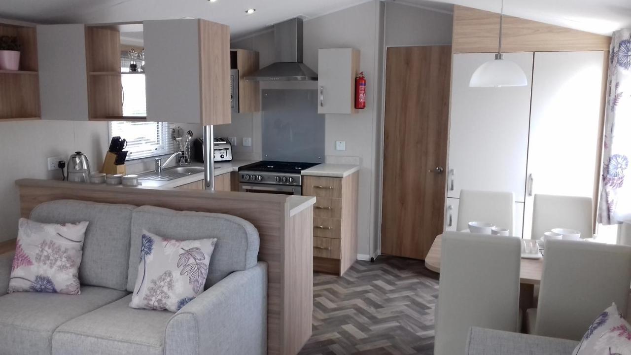 Porth Retreat At Newquay Bay Resort Exteriör bild